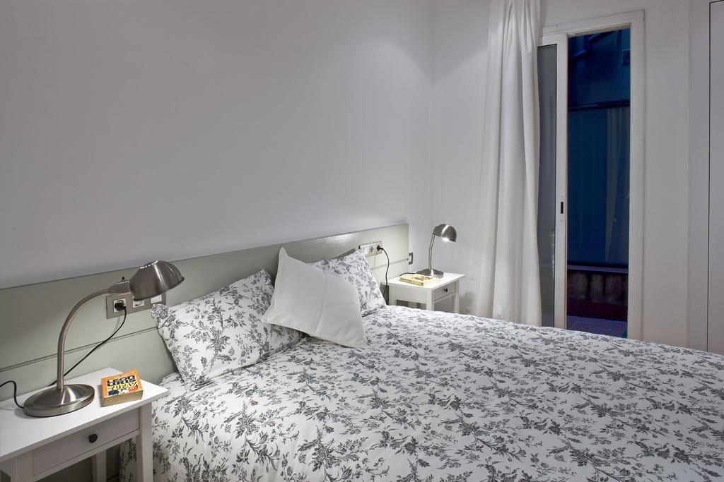Flateli Urquinaona Apartamento Barcelona Quarto foto