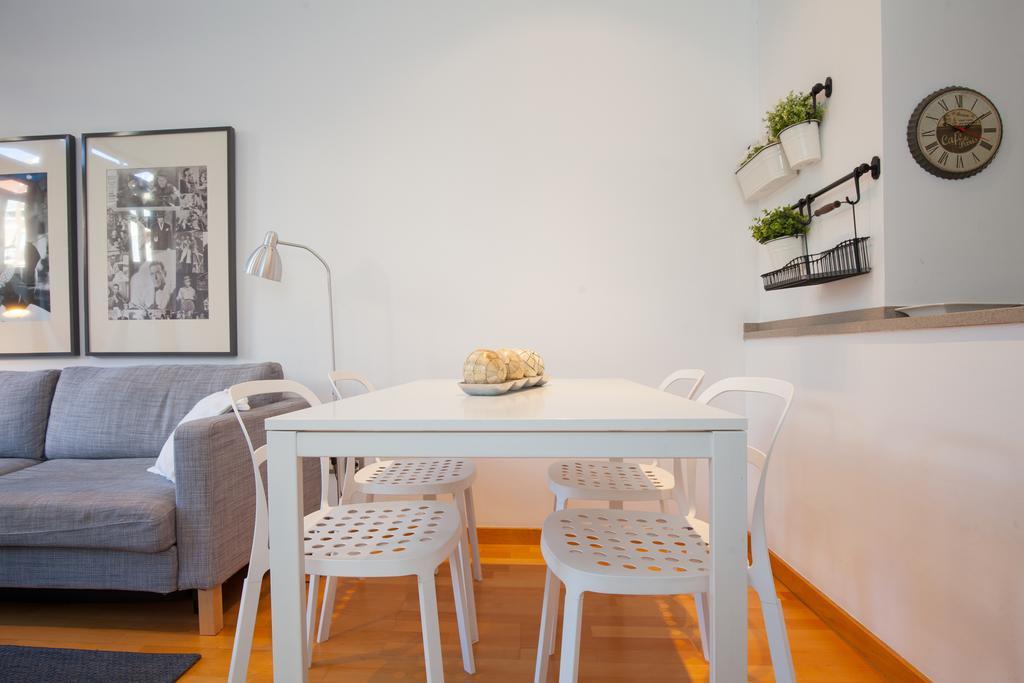 Flateli Urquinaona Apartamento Barcelona Exterior foto