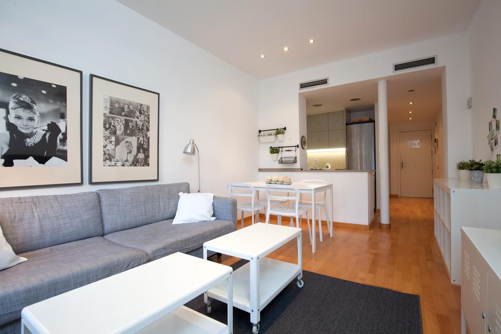 Flateli Urquinaona Apartamento Barcelona Exterior foto