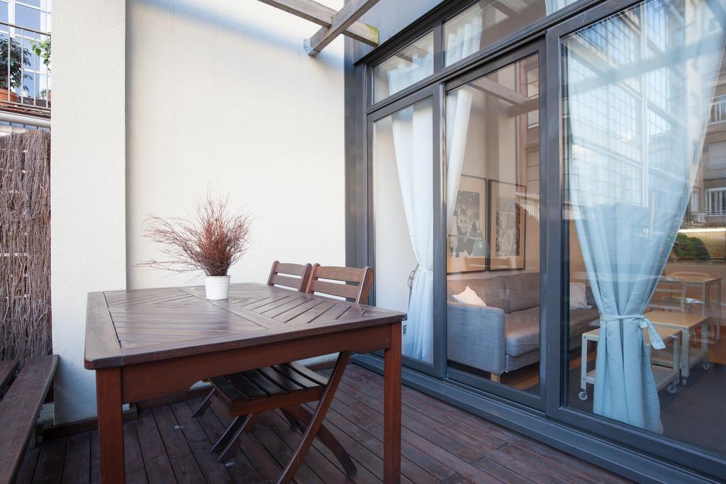 Flateli Urquinaona Apartamento Barcelona Exterior foto