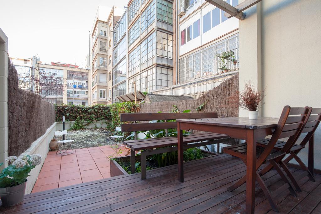 Flateli Urquinaona Apartamento Barcelona Exterior foto