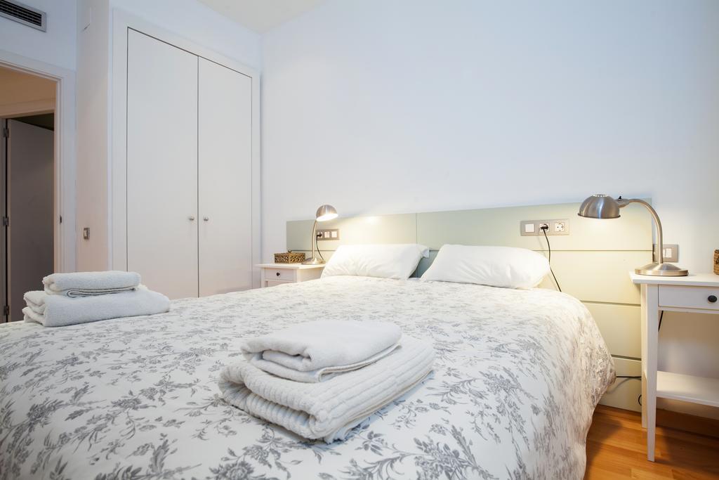 Flateli Urquinaona Apartamento Barcelona Exterior foto