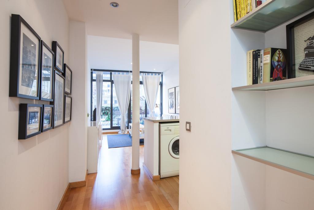 Flateli Urquinaona Apartamento Barcelona Exterior foto