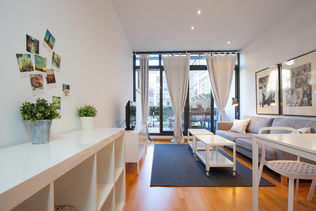 Flateli Urquinaona Apartamento Barcelona Exterior foto