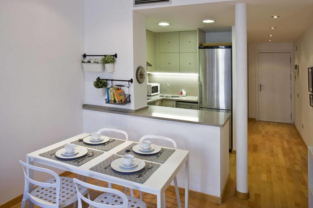 Flateli Urquinaona Apartamento Barcelona Exterior foto